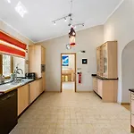 Villa Algarve 4 Ensuite Bedrooms, Private Swimming Pool, Beautiful Gardens With Water Features And Natural Bio Pool Almancil