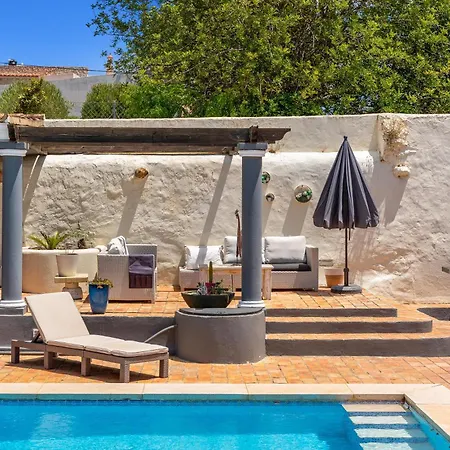 Algarve, Portugal With Pool 4 Ensuite Bedrooms, Private Pool, And Beautiful Gardens Villa Almancil