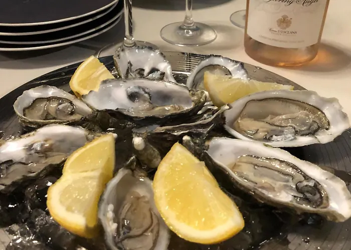 Algarve 4 Ensuite Bedrooms, Private Swimming Pool, Beautiful Gardens With Water Features And Natural Bio Pool Villa *